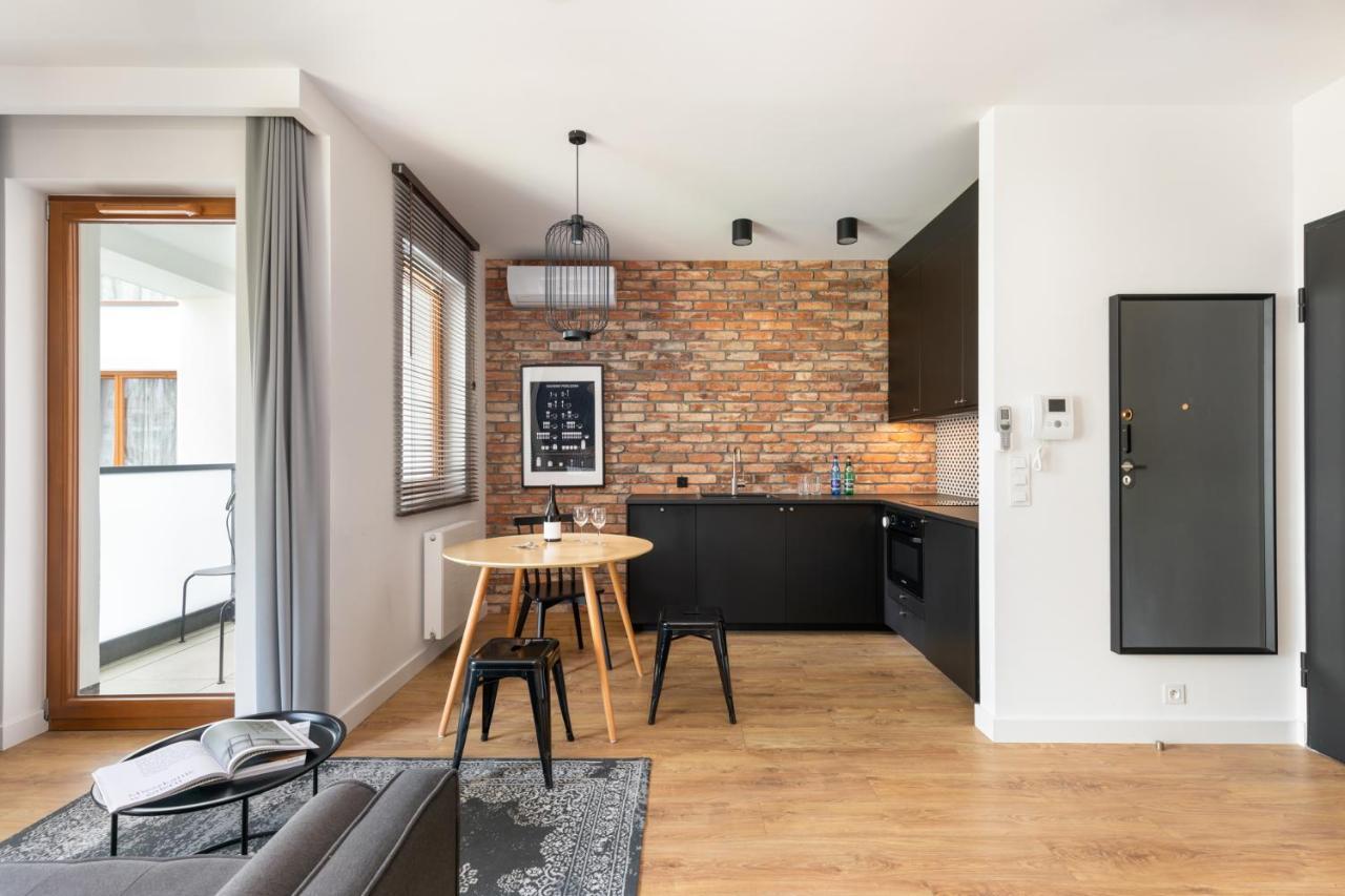 Karolkowa 28 II - Premium Apartments With Balcony By Noclegi Renters Varşova Dış mekan fotoğraf